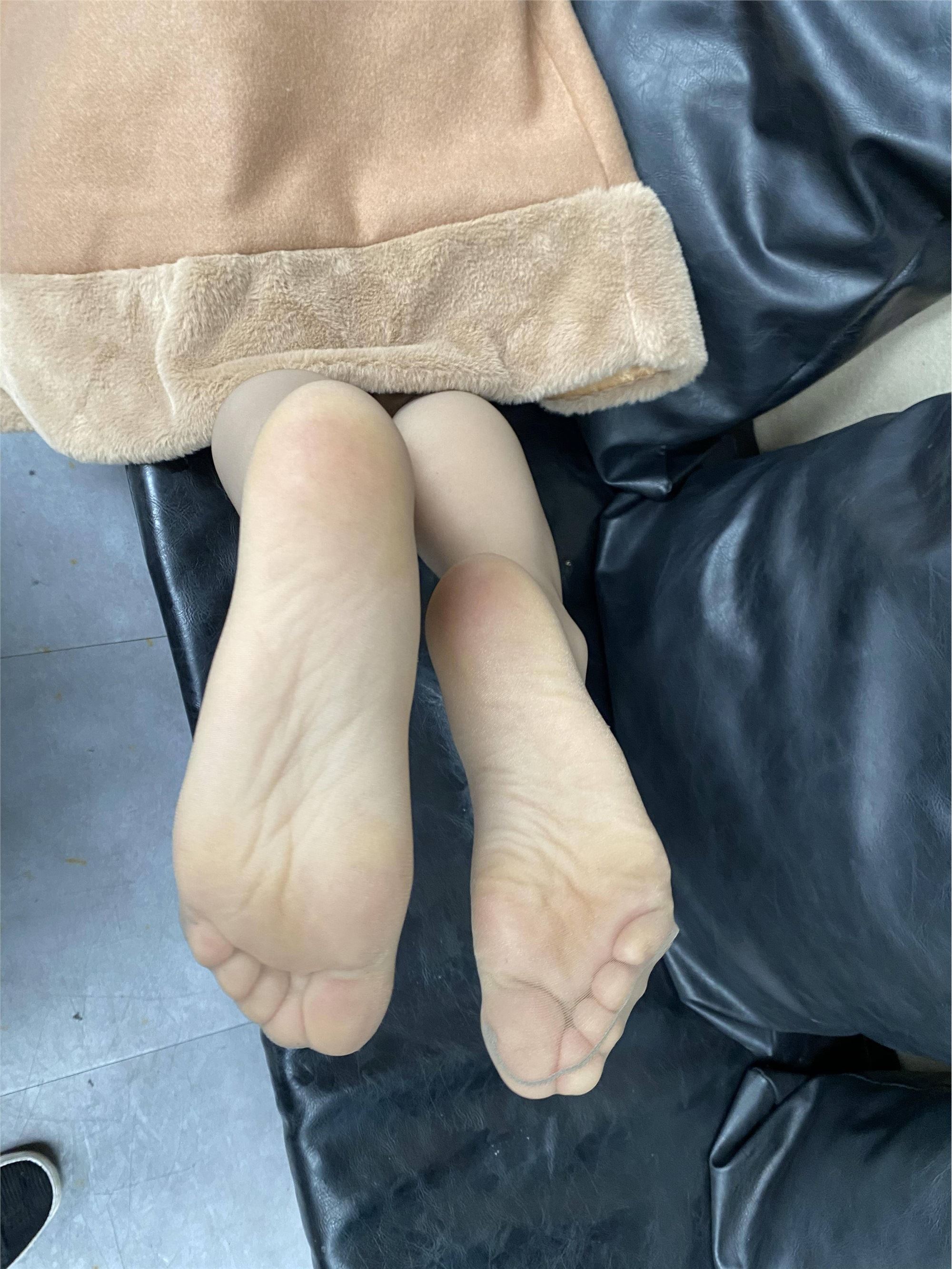 MussGirl慕丝女郎  NO.160 红色皮裙肉丝